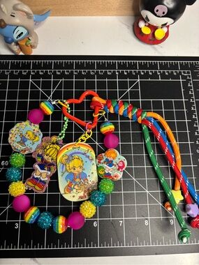 Kids Colorful Rainbow Sensory Teething & Play Clip - Multicolor keychain